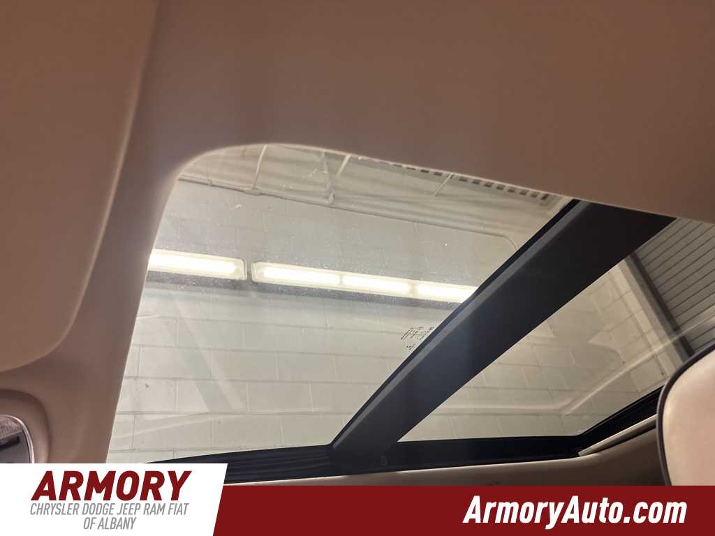 Thumbnail: 2016 Jeep Grand Cherokee - 24