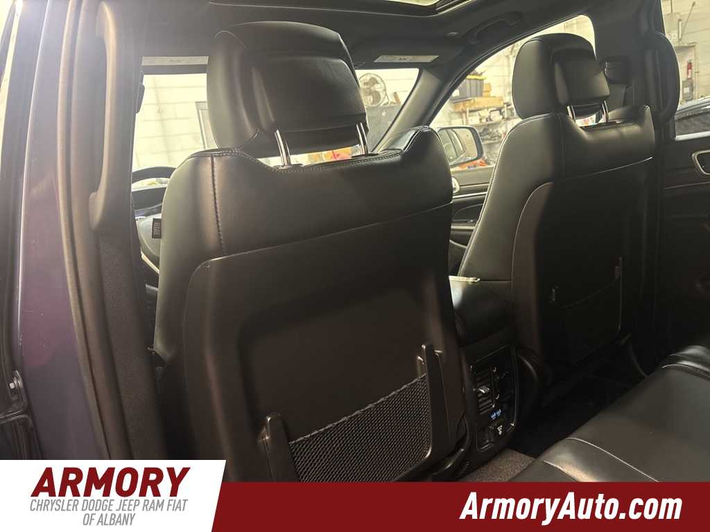 Thumbnail: 2021 Jeep Grand Cherokee - 28