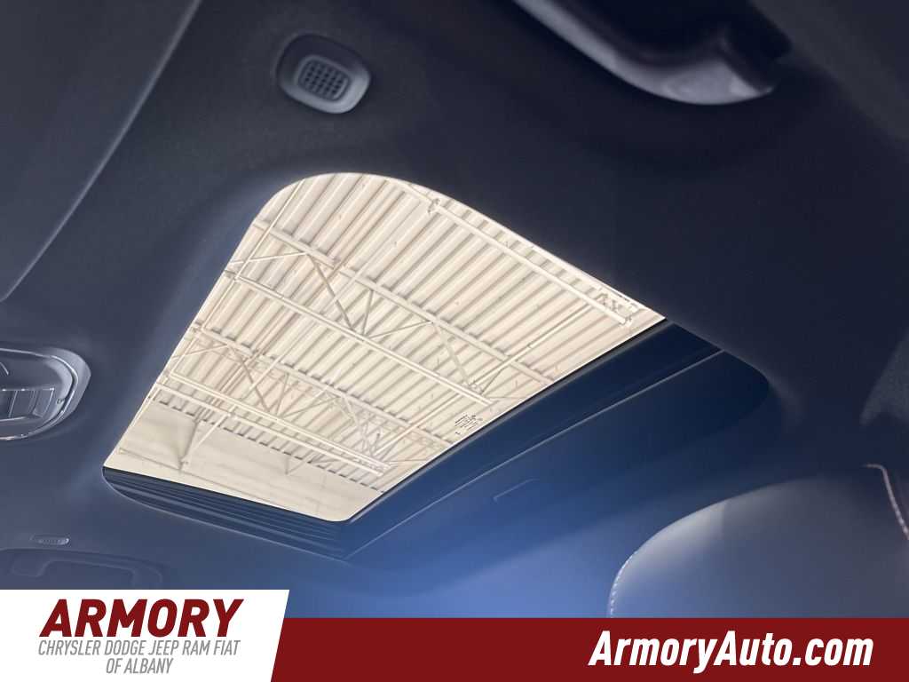 Thumbnail: 2025 Jeep Grand Cherokee L - 22