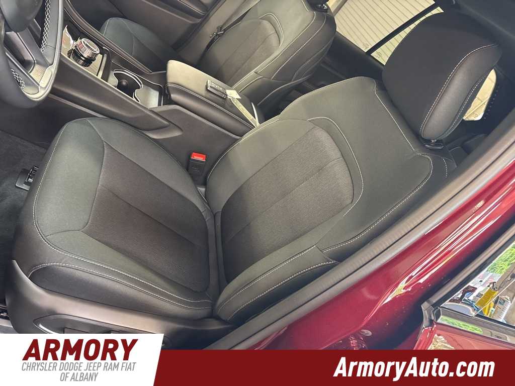 Thumbnail: 2025 Jeep Grand Cherokee - 12