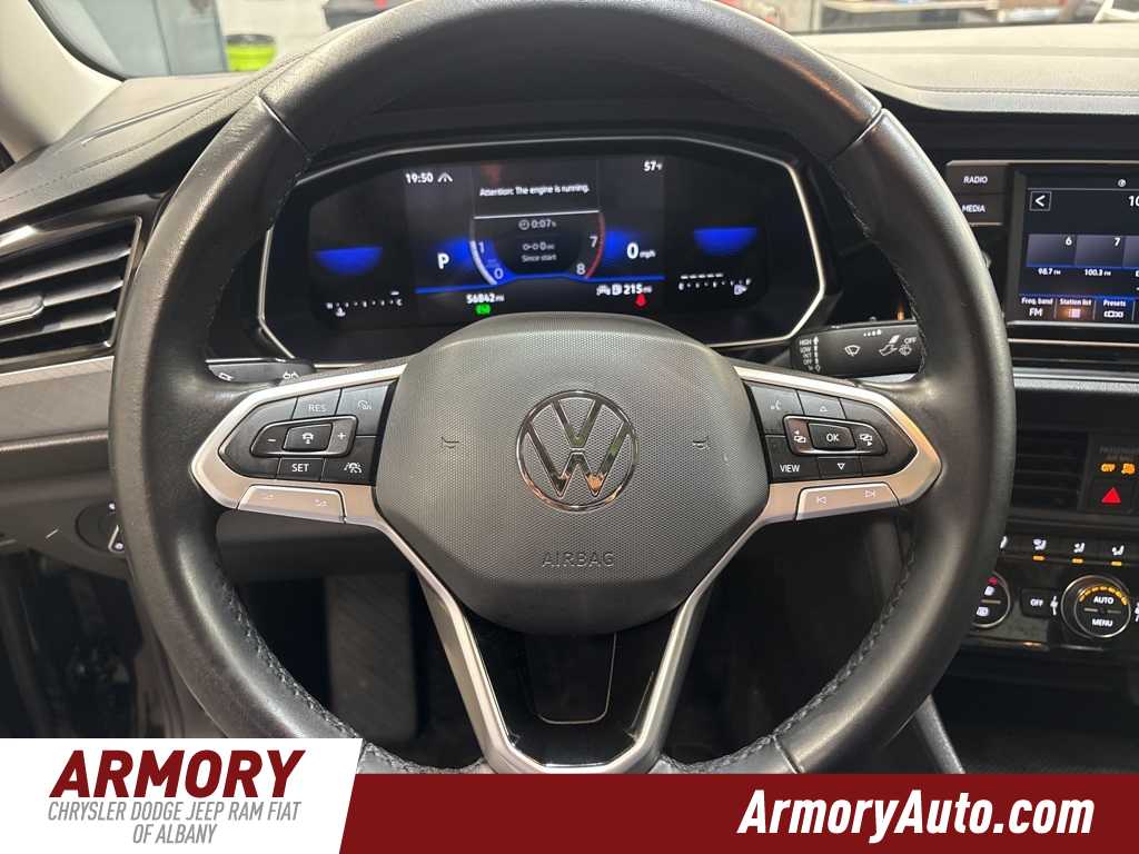 Thumbnail: 2024 Volkswagen Jetta - 11