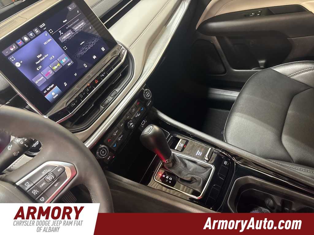 Thumbnail: 2025 Jeep Compass - 15