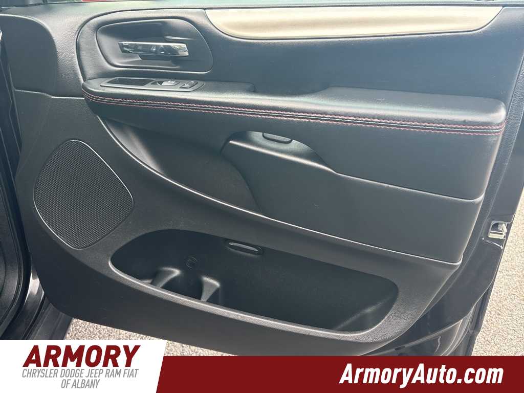 Thumbnail: 2019 Dodge Grand Caravan - 39