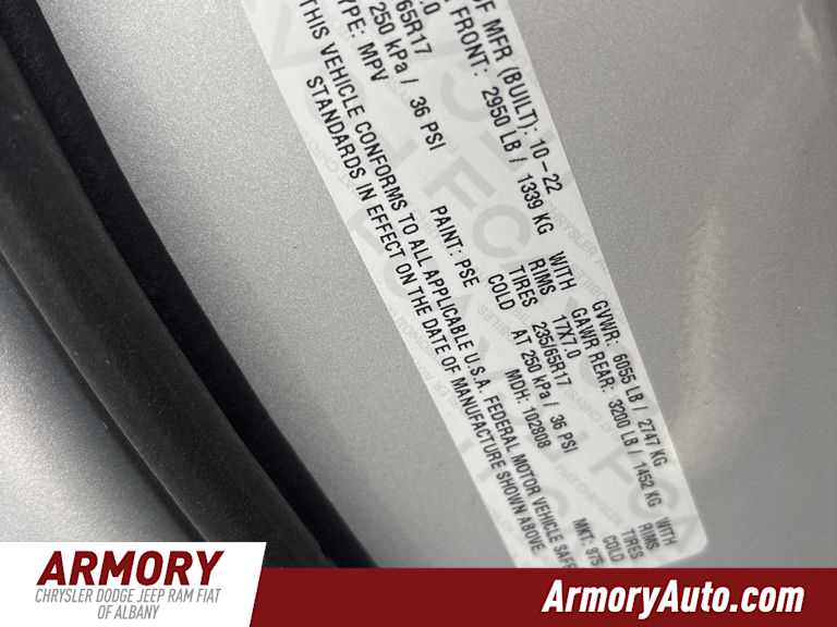 Thumbnail: 2022 Chrysler Voyager - 35