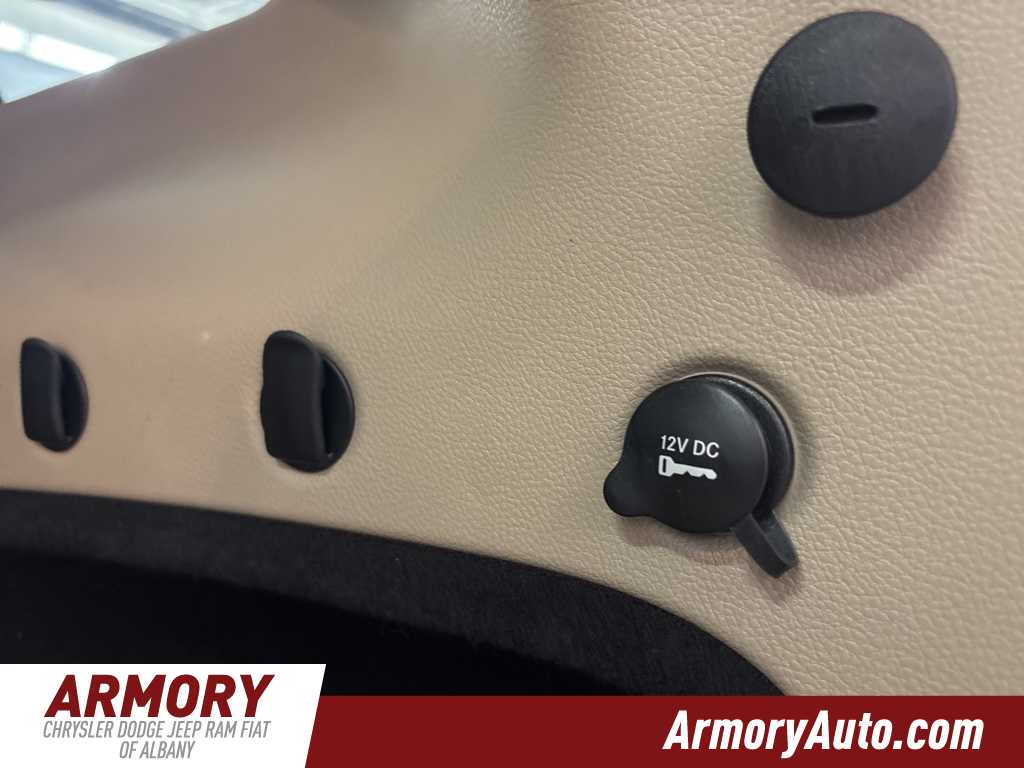 Thumbnail: 2020 Jeep Grand Cherokee - 26