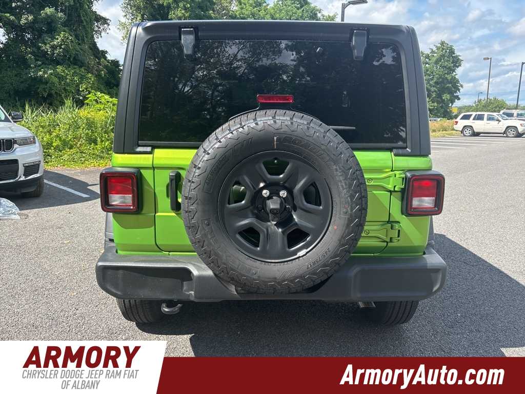 Thumbnail: 2025 Jeep Wrangler - 5