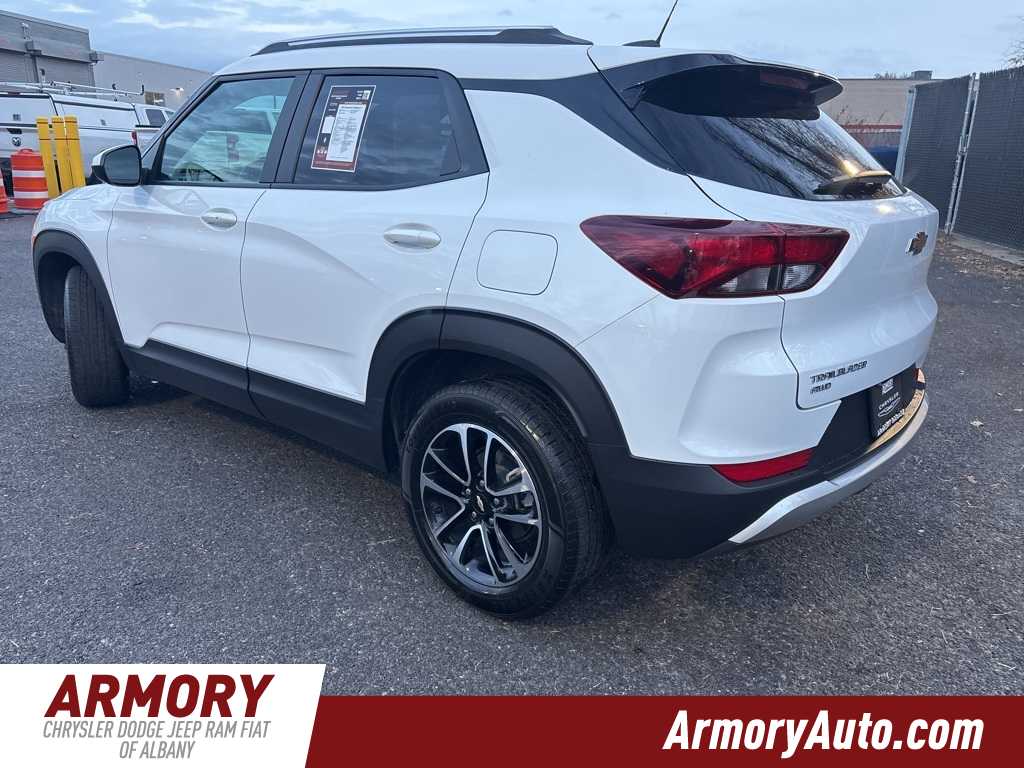 Thumbnail: 2024 Chevrolet TrailBlazer - 6