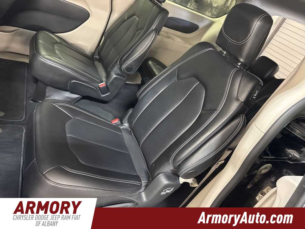 Thumbnail: 2024 Chrysler Pacifica - 27