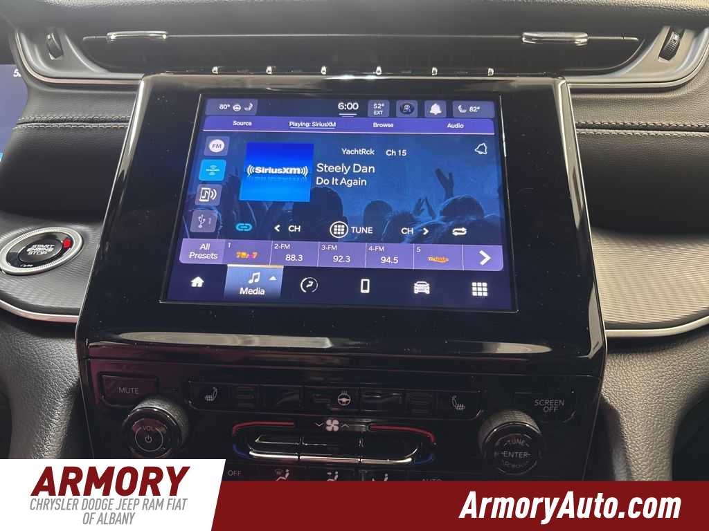 Thumbnail: 2026 Jeep Grand Cherokee - 17