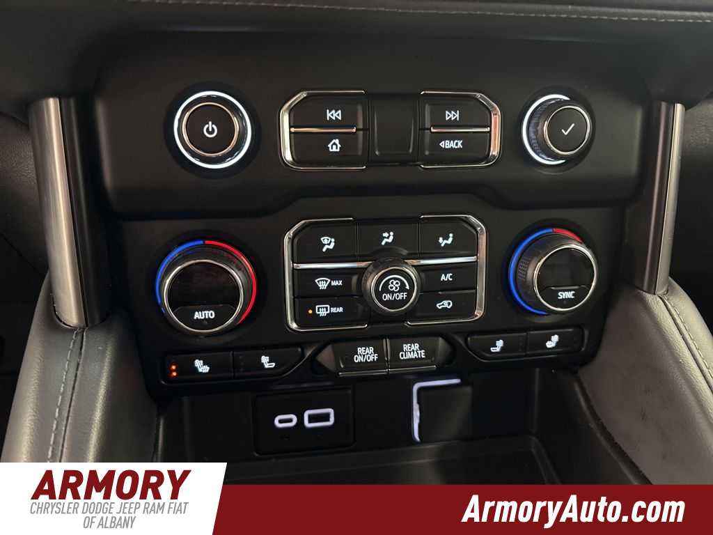 Thumbnail: 2024 Chevrolet Tahoe - 19