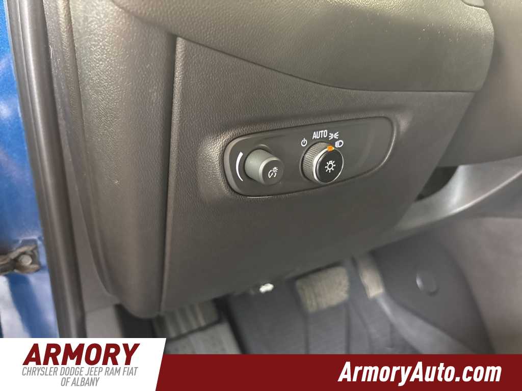 2022 Chevrolet Equinox LT 10