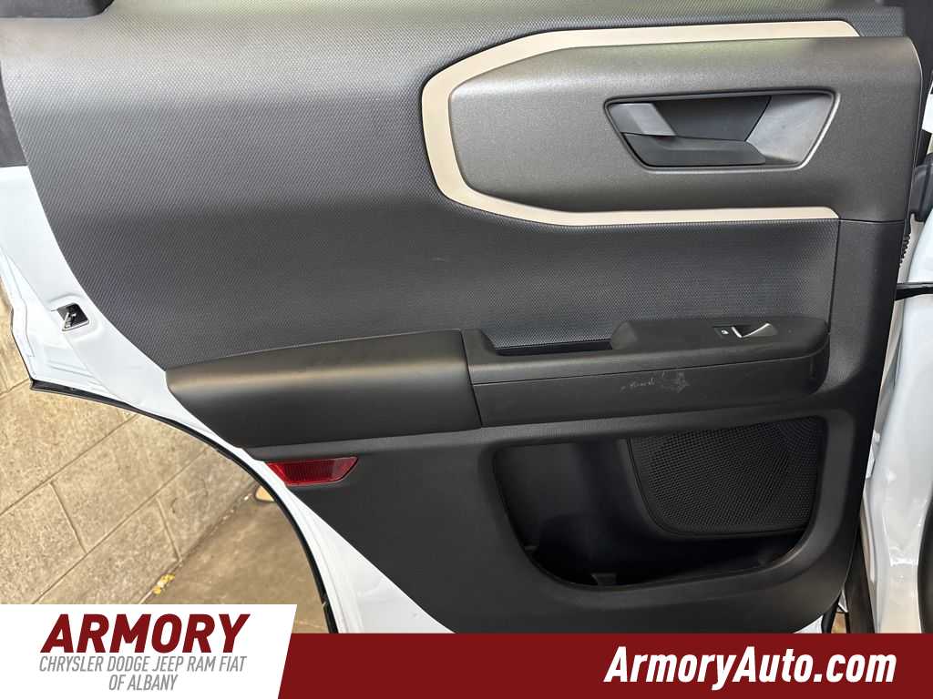 Thumbnail: 2025 Ford Bronco Sport - 23