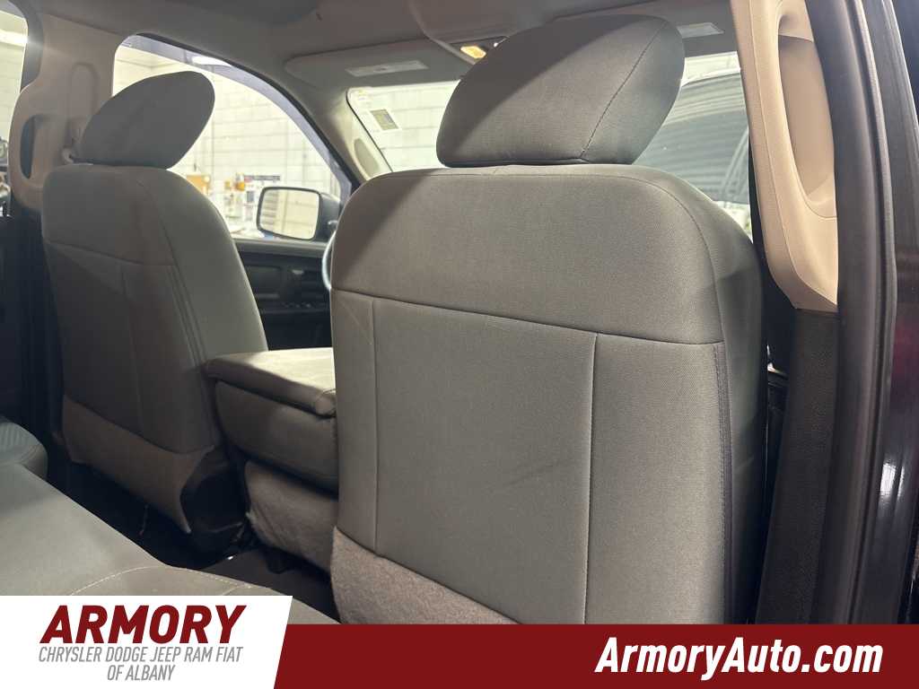 Thumbnail: 2019 RAM 1500 Classic - 29