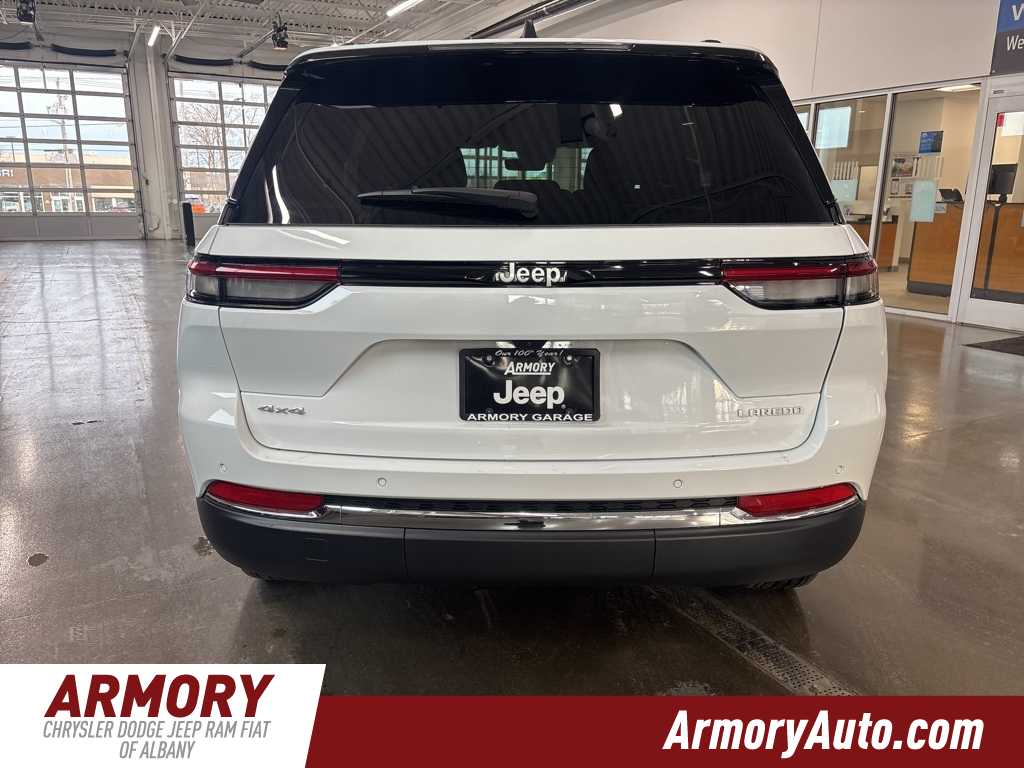 Thumbnail: 2025 Jeep Grand Cherokee - 5