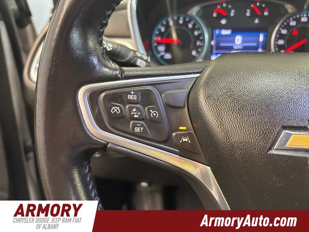 Thumbnail: 2022 Chevrolet Equinox - 17