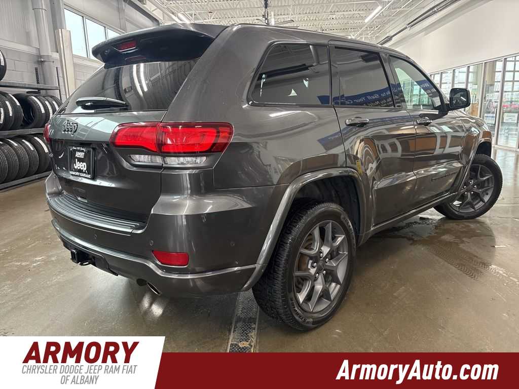 Thumbnail: 2021 Jeep Grand Cherokee - 4