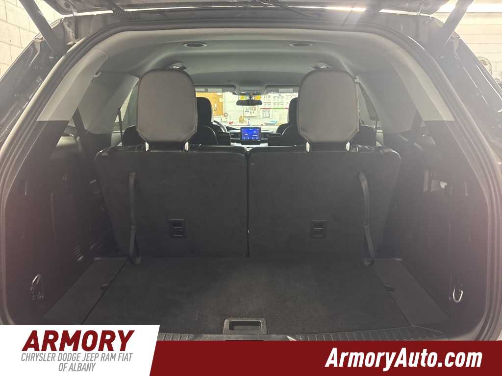 Thumbnail: 2023 Ford Explorer - 27