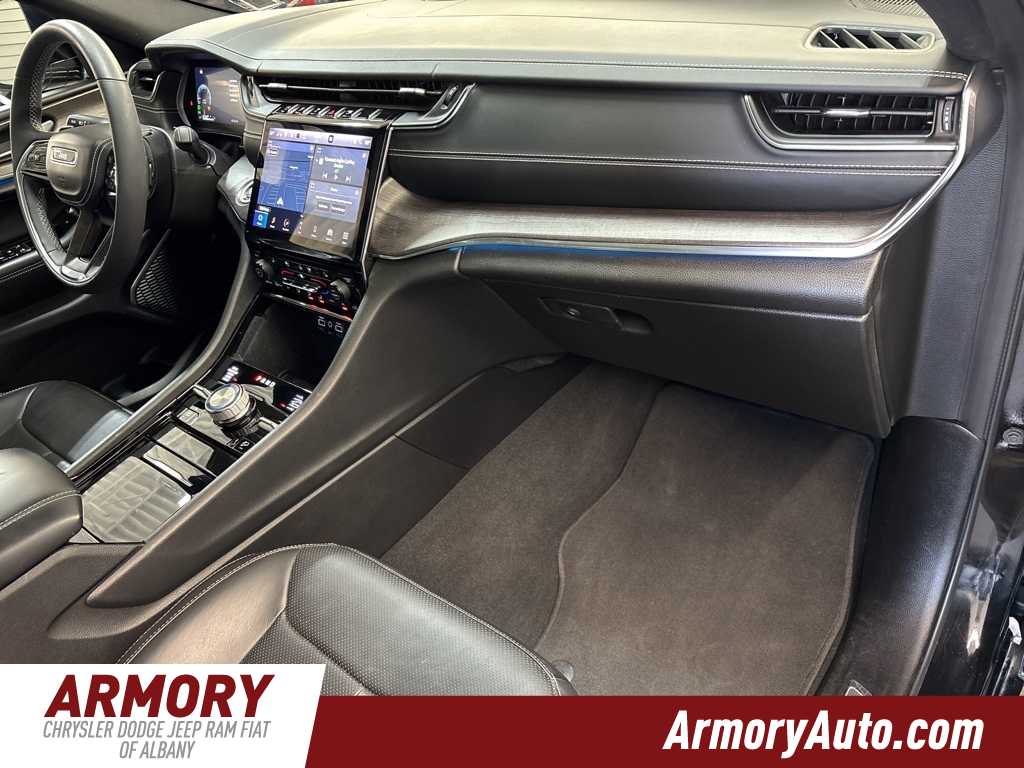 Thumbnail: 2023 Jeep Grand Cherokee - 48