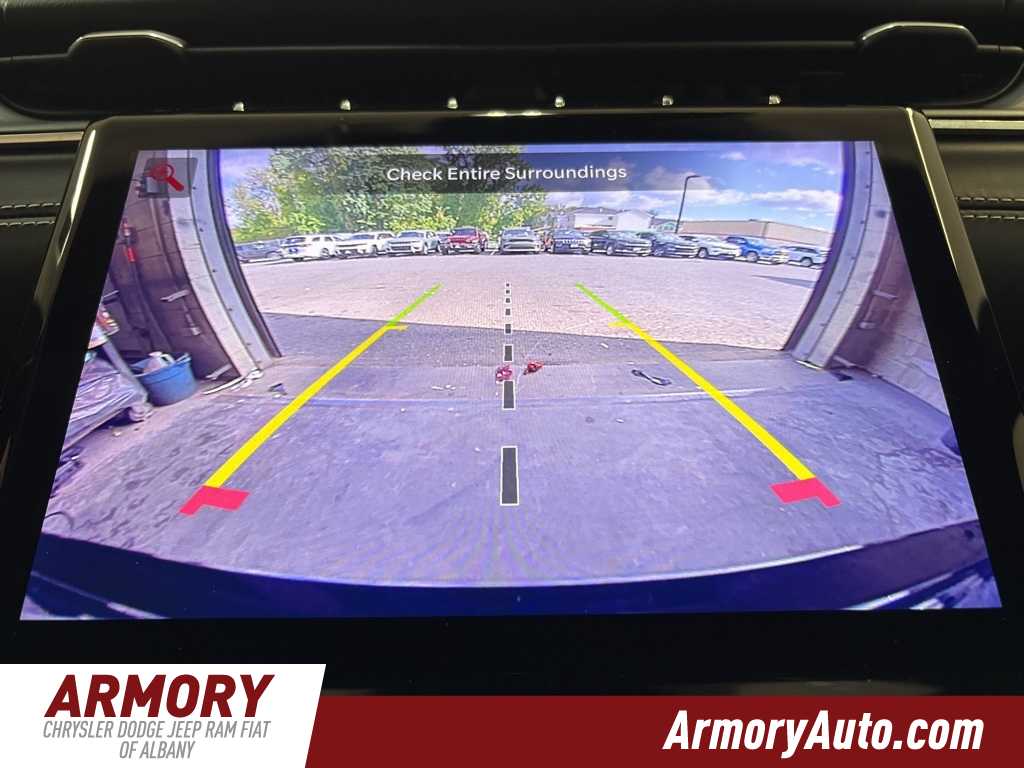 Thumbnail: 2023 Jeep Grand Cherokee - 23