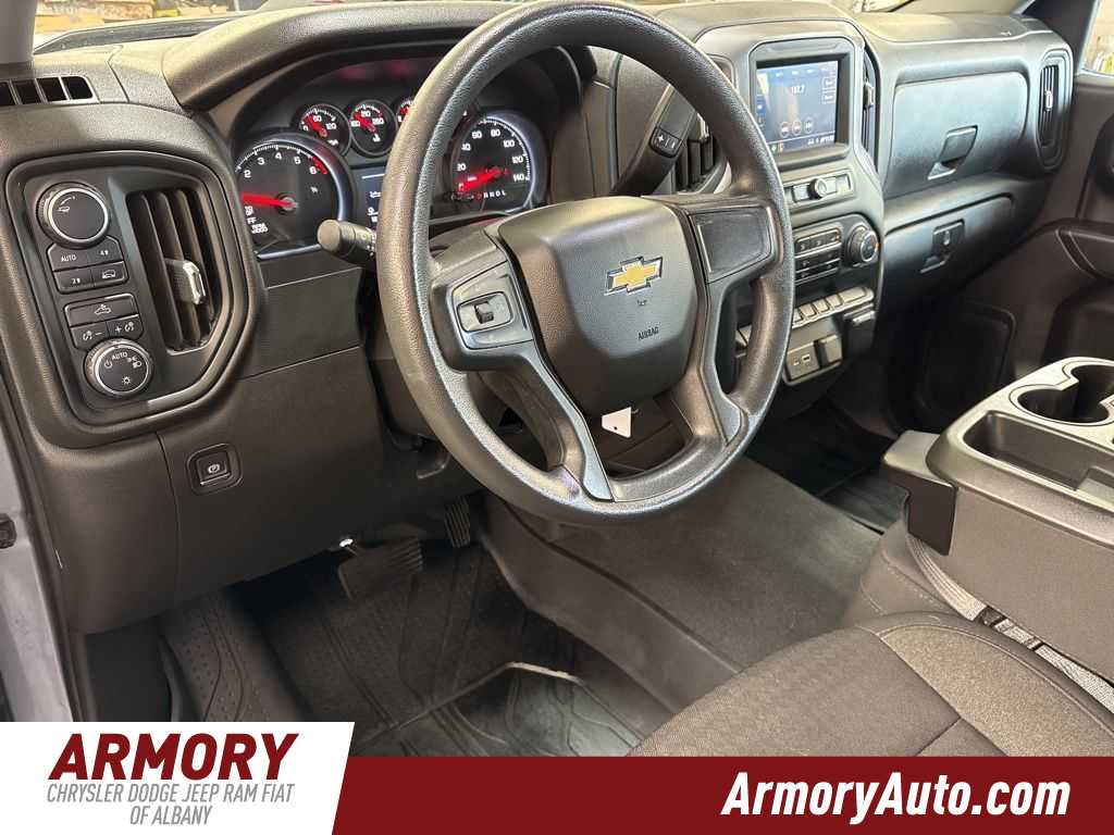 Thumbnail: 2022 Chevrolet Silverado 1500 - 9