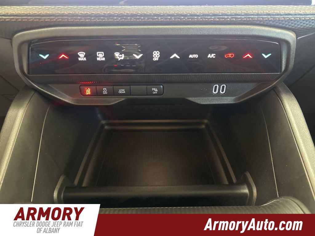 Thumbnail: 2026 Jeep Cherokee - 19