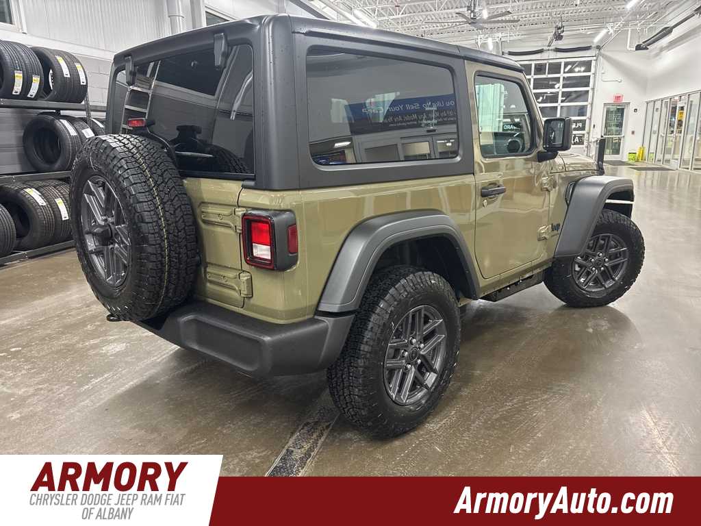 Thumbnail: 2026 Jeep Wrangler - 4