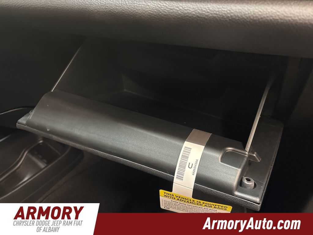 Thumbnail: 2026 Chrysler Pacifica - 44