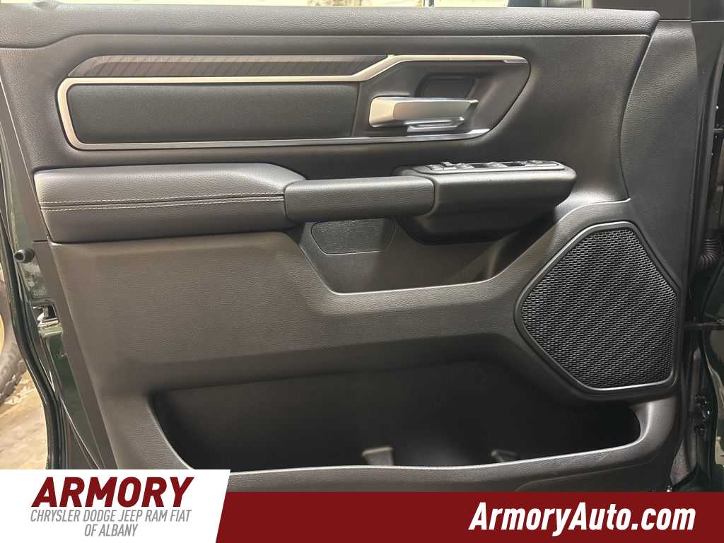 Thumbnail: 2026 RAM 1500 - 7