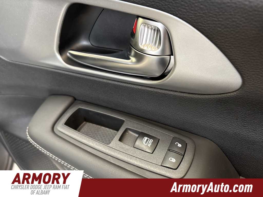 Thumbnail: 2026 Chrysler Pacifica - 38