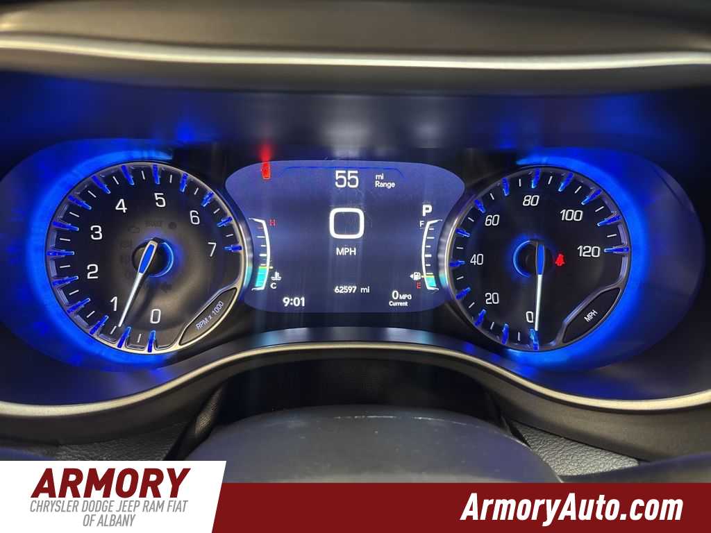 Thumbnail: 2024 Chrysler Pacifica - 16