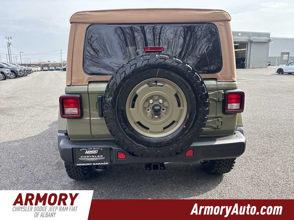 Thumbnail: 2026 Jeep Wrangler - 5