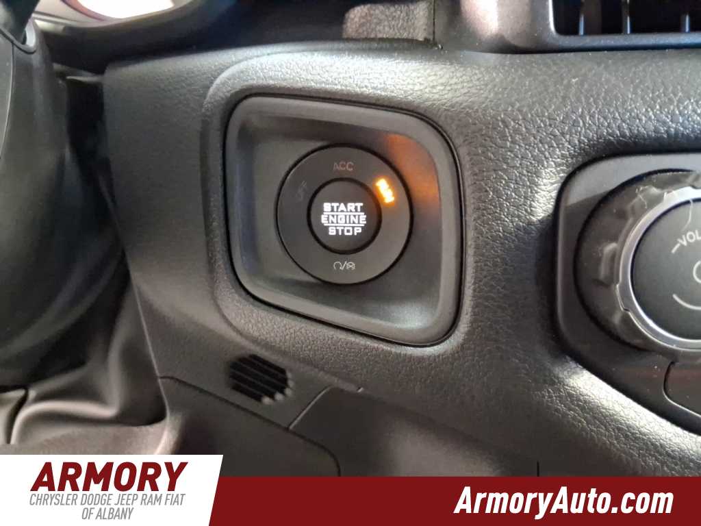 Thumbnail: 2025 Jeep Wrangler - 21