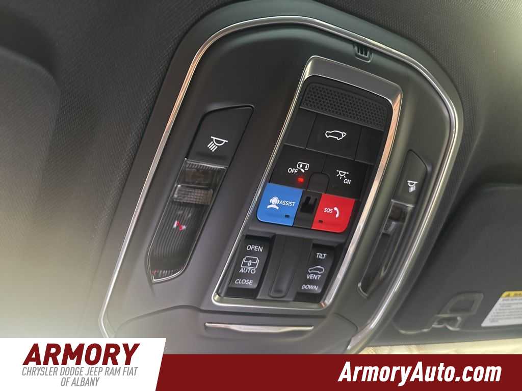 Thumbnail: 2026 Jeep Grand Cherokee - 24