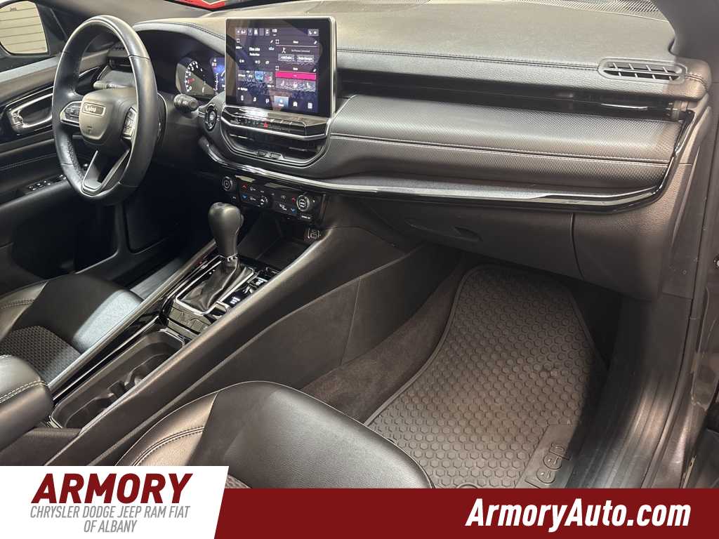 Thumbnail: 2022 Jeep Compass - 37