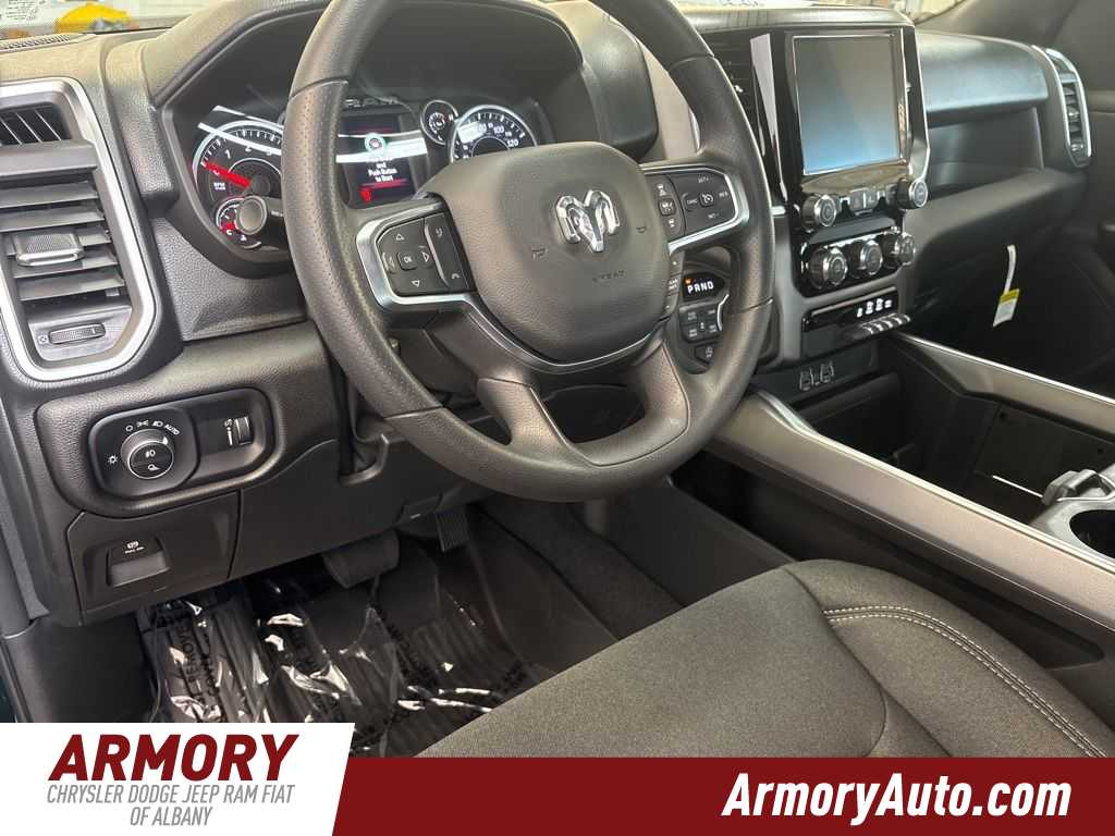 Thumbnail: 2026 RAM 1500 - 4