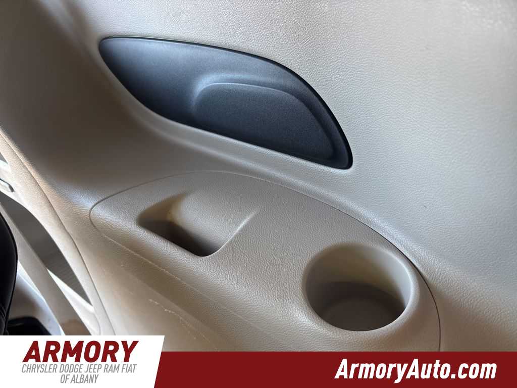 Thumbnail: 2023 Chrysler Pacifica - 29