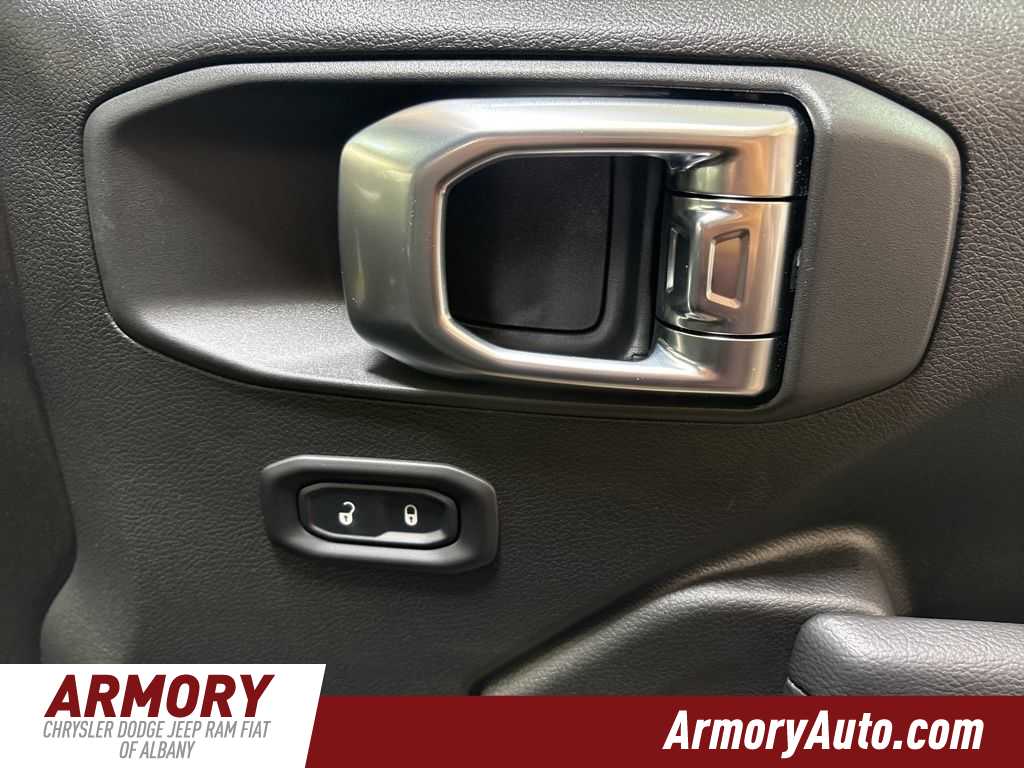 Thumbnail: 2026 Jeep Wrangler - 33