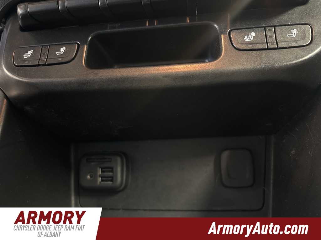 Thumbnail: 2021 Chevrolet Colorado - 20