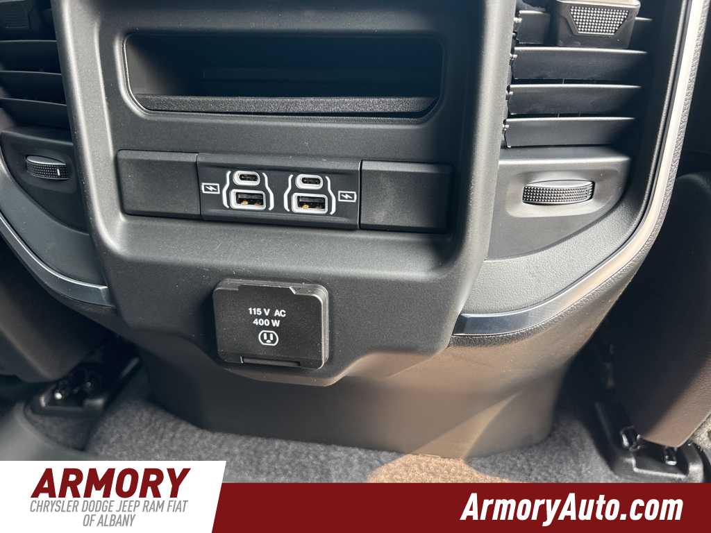 Thumbnail: 2026 RAM 1500 - 33