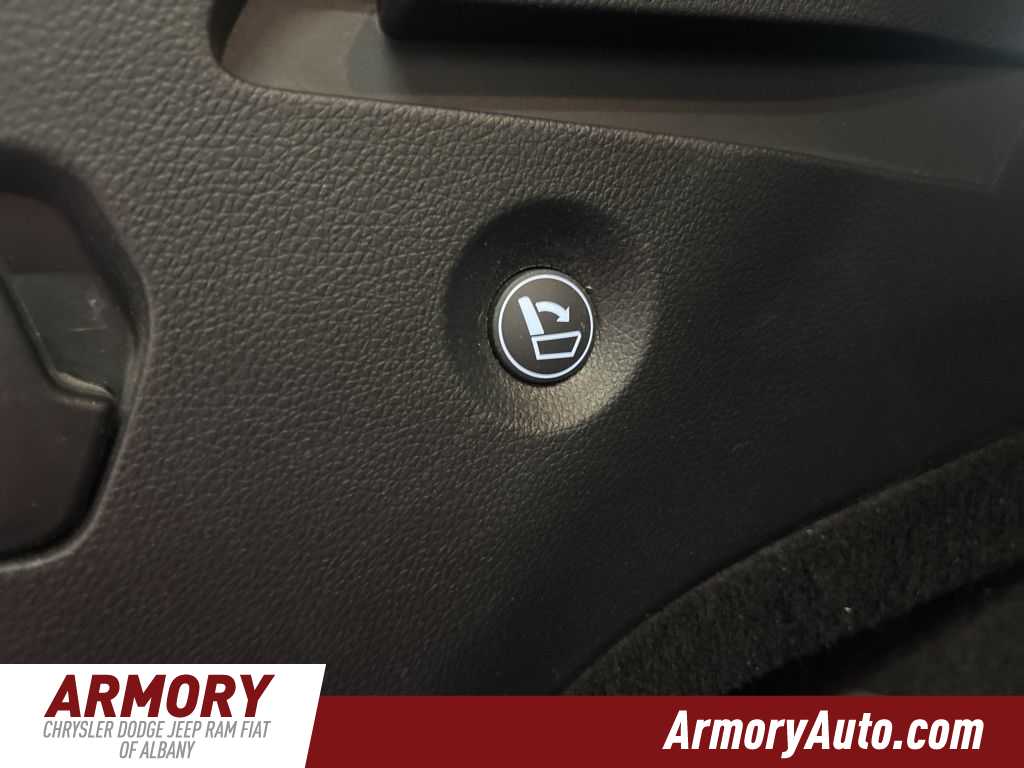 Thumbnail: 2023 Honda Passport - 32