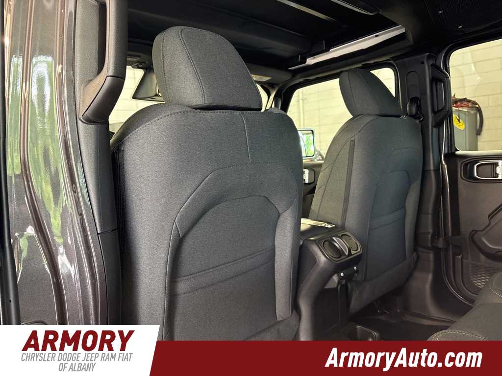 Thumbnail: 2025 Jeep Wrangler - 26