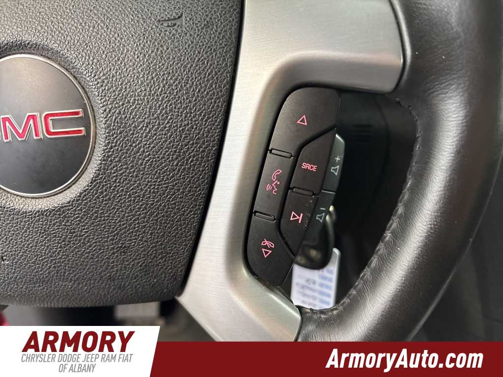 Thumbnail: 2012 GMC Acadia - 16