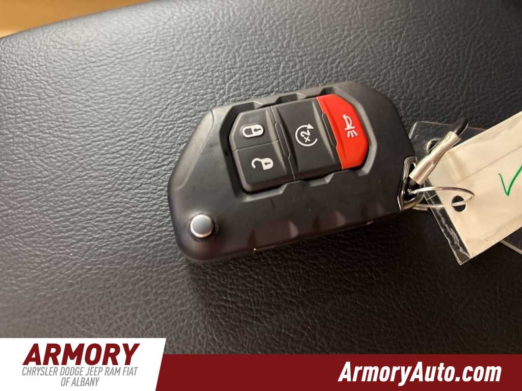 Thumbnail: 2026 Jeep Wrangler - 19