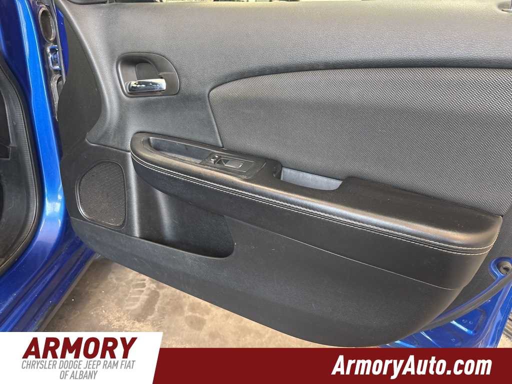Thumbnail: 2013 Dodge Avenger - 33