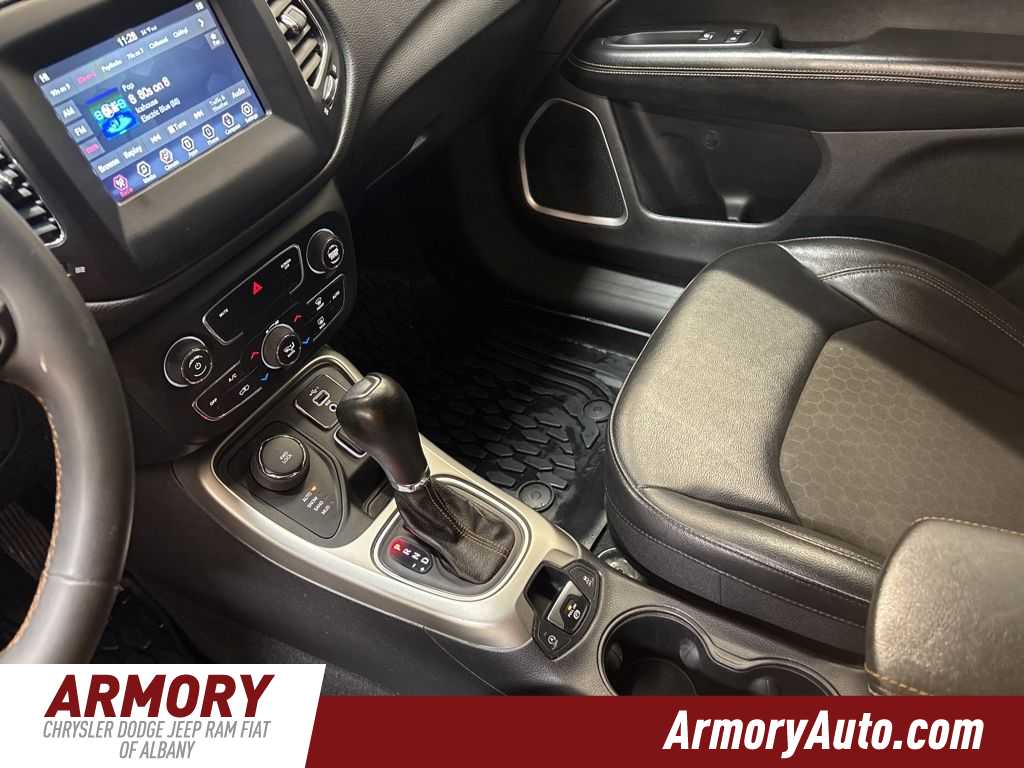 Thumbnail: 2021 Jeep Compass - 16