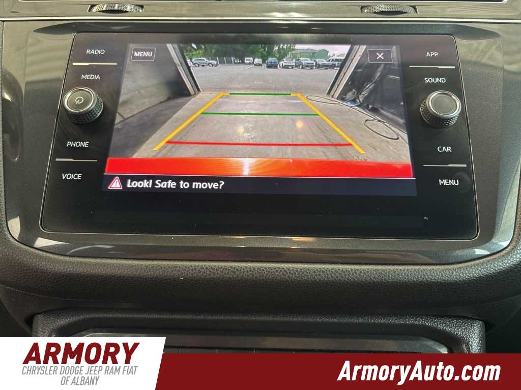 Thumbnail: 2018 Volkswagen Tiguan - 19