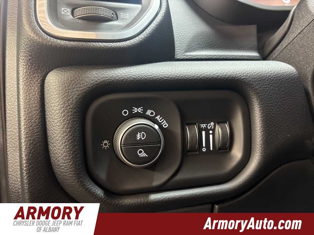 Thumbnail: 2025 RAM 3500 - 10