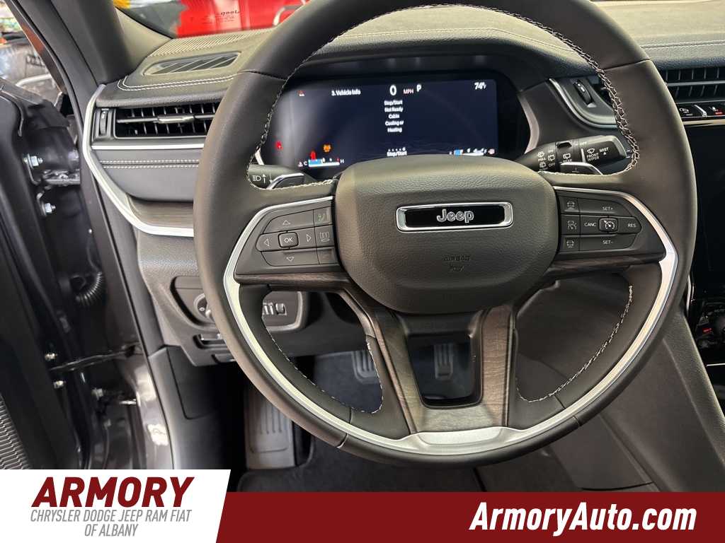 Thumbnail: 2025 Jeep Grand Cherokee - 14