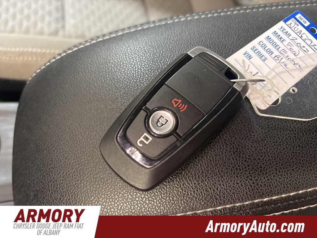 Thumbnail: 2022 Ford Escape - 21