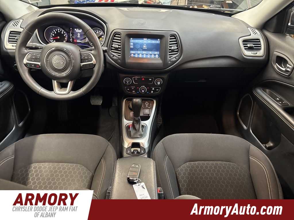 Thumbnail: 2020 Jeep Compass - 33